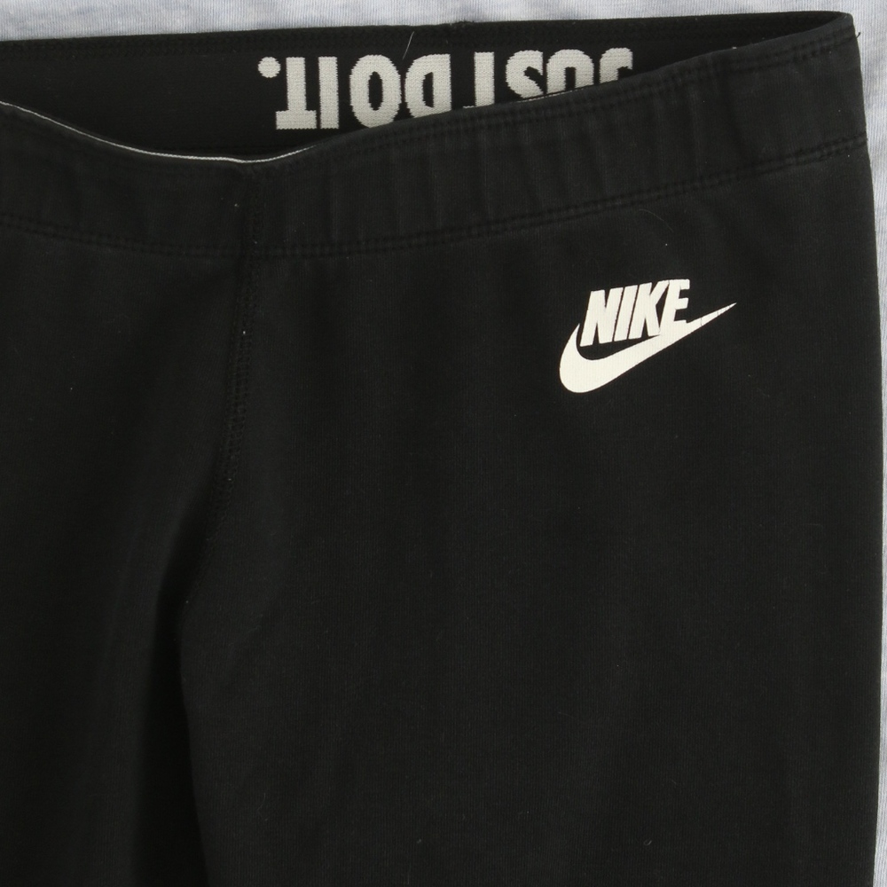 Nike Leggings - Picture 2 of 3
